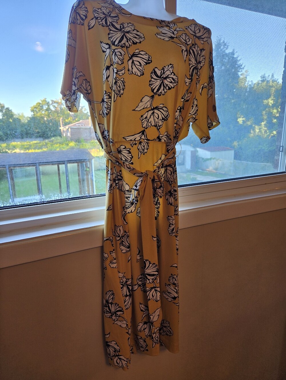 Dex Mustard Yellow Floral Tie-Waist Midi Dress